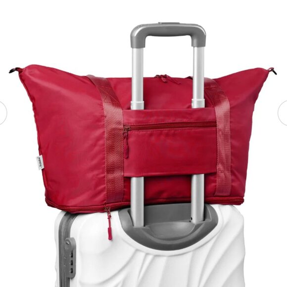 Red Foldie Travel Bag - Brand New! - Picture 3 of 5